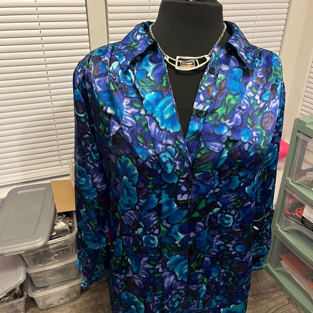 Vibrant Floral Button-Up Blouse